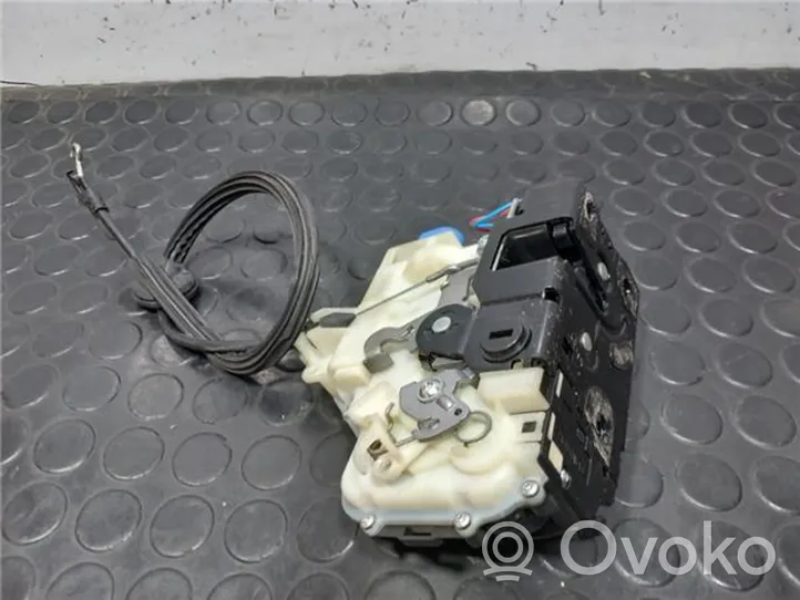 Volkswagen Polo IV 9N3 Moteur de centralisation serrure de porte arrière 3B4839015AN