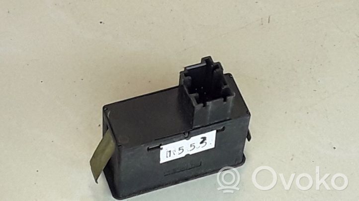 BMW 3 E36 Bouton de dégivrage pare-brise 61316371020