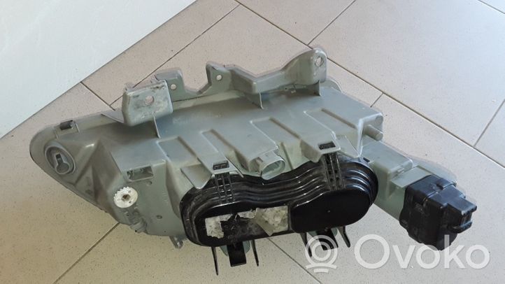 Renault Laguna I Phare frontale 13996500