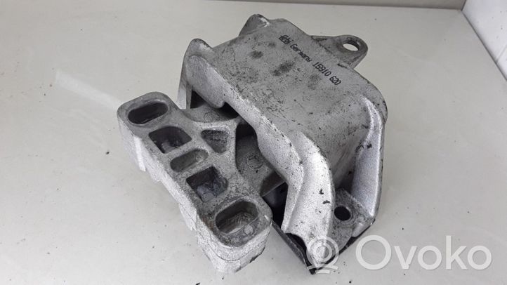 Volkswagen Golf IV Supporto di montaggio del motore 15910620