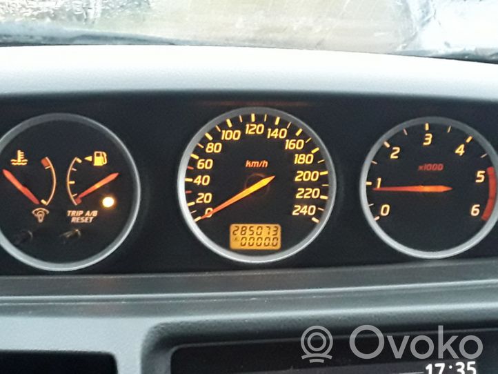 Nissan Primera Compteur de vitesse tableau de bord BV014