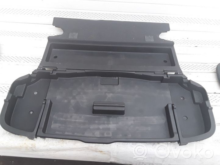 Toyota Avensis T250 Wykładzina podłogowa bagażnika 5840805020B0