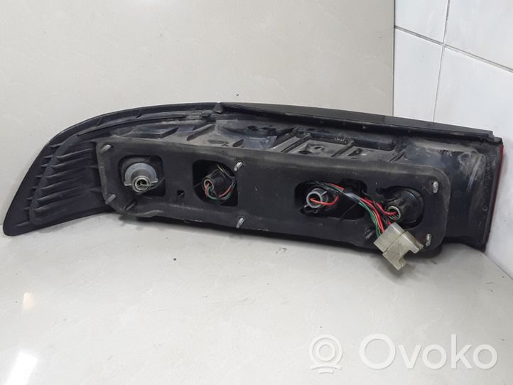 Mazda 323 F Takavalot STANLEY0431321R