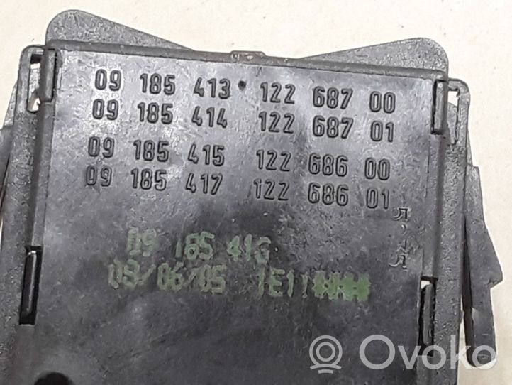 Opel Corsa C Pagrieziena signālu / lukturu sviria 09185413