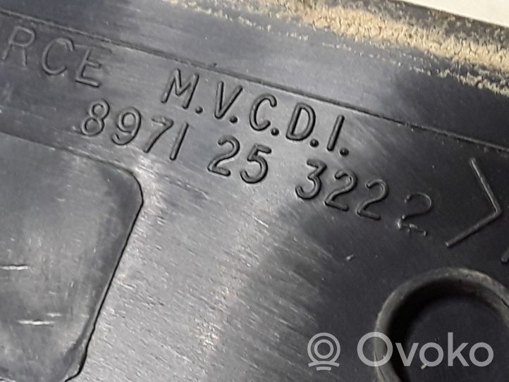 Opel Frontera B Muu vararenkaan verhoilun elementti 8971253222