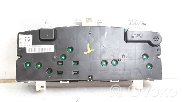 Toyota Corolla E120 E130 Compteur de vitesse tableau de bord 110080107004