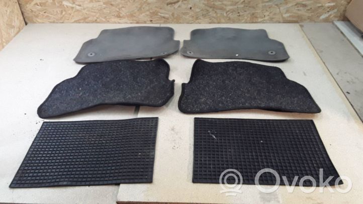 Volkswagen PASSAT B5.5 Set di tappetini per auto 3B1863011E