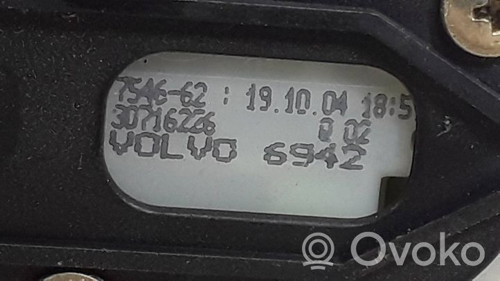 Volvo V50 Siłownik klapki wlewu paliwa 30716226