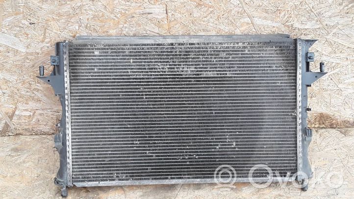 Renault Espace -  Grand espace IV Radiateur de refroidissement 8200008765A