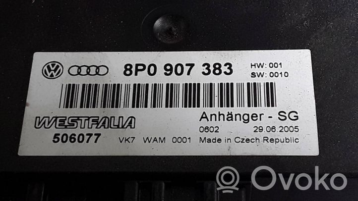 Volkswagen PASSAT B6 Steuergerät/Modul für die Anhängerkupplung 8P0907383