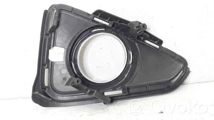 Toyota RAV 4 (XA40) Front fog light trim/grill 5212742160