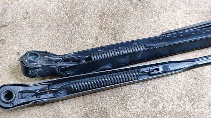 Citroen C3 Front wiper blade arm A8DGCC