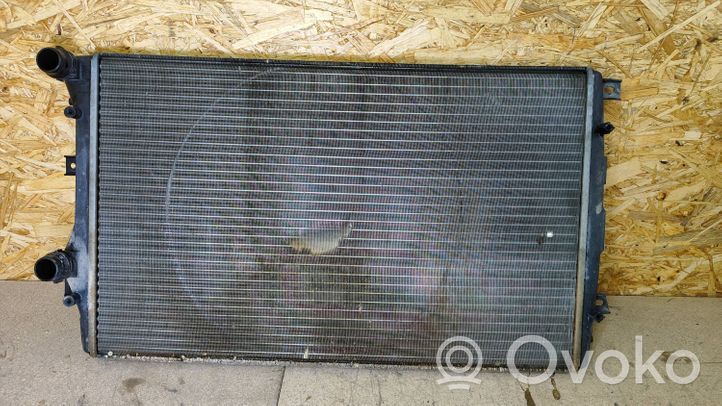 Seat Toledo III (5P) Radiateur de refroidissement 1K0121253AA