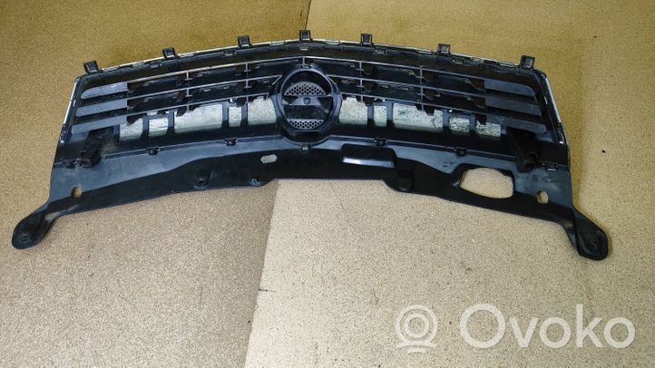 Opel Astra H Grille calandre supérieure de pare-chocs avant 13225775