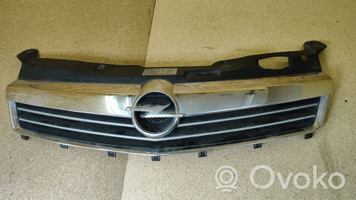 Opel Astra H Griglia superiore del radiatore paraurti anteriore 13225775