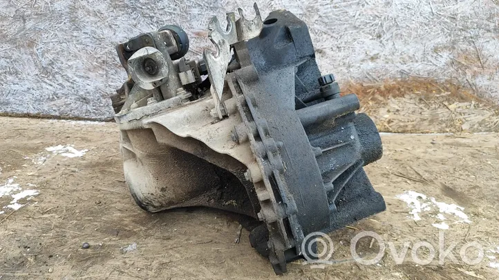 Volkswagen Sharan Manual 5 speed gearbox 957T7F096