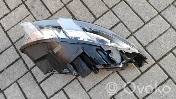 Opel Vivaro Headlight/headlamp 9808567780