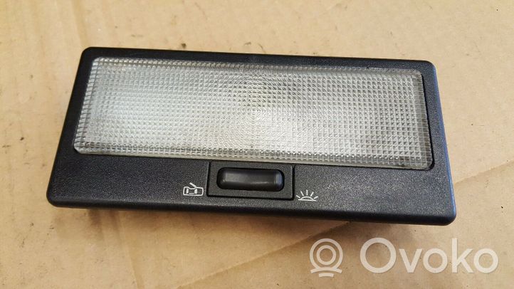 Volkswagen PASSAT B3 Illuminazione sedili anteriori 357947105