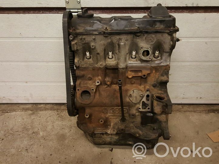 Volkswagen Golf II Engine 026103373D