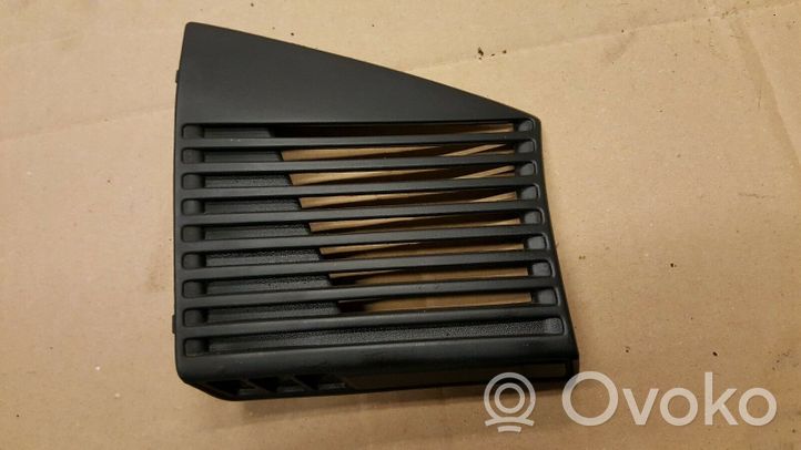 Volkswagen Golf II Grilles/couvercle de haut-parleur latéral 191857210