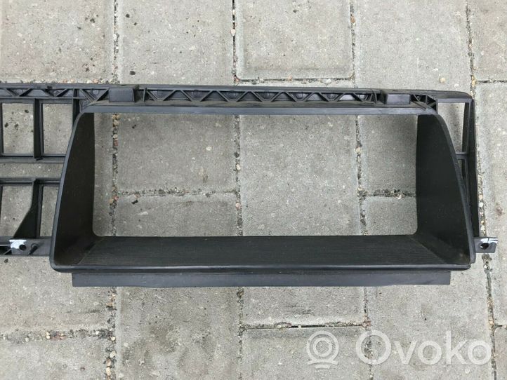 Volkswagen Golf II Garniture de tableau de bord 191857243A