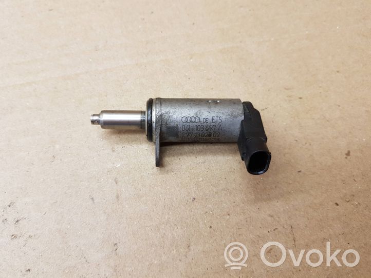 Audi A5 8T 8F Electrovanne position arbre à cames 06H103697A