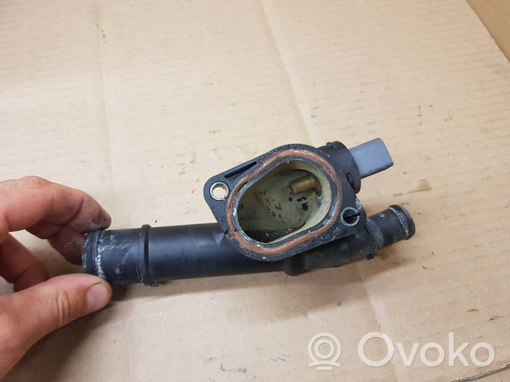 Volkswagen Eos Tubo flessibile del liquido di raffreddamento del motore 03G121132B