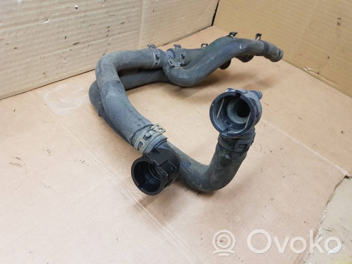 Volkswagen Eos Tuyau de liquide de refroidissement moteur 1K0122291J