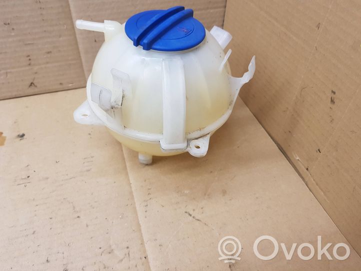 Volkswagen Eos Vase d'expansion / réservoir de liquide de refroidissement 1K0121407A