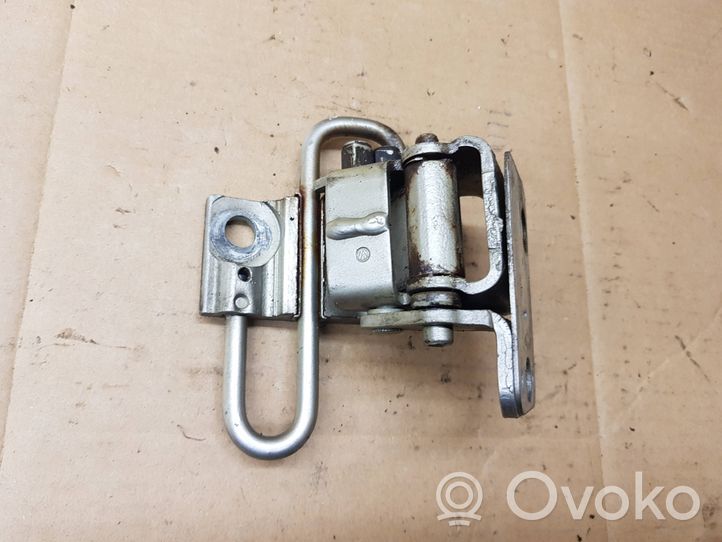 Volkswagen Eos Charnière inférieure de porte avant 1Q0831412A