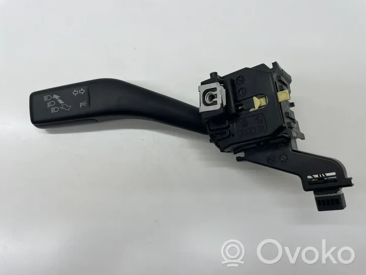 Volkswagen Golf V Indicator stalk 1K0953513E