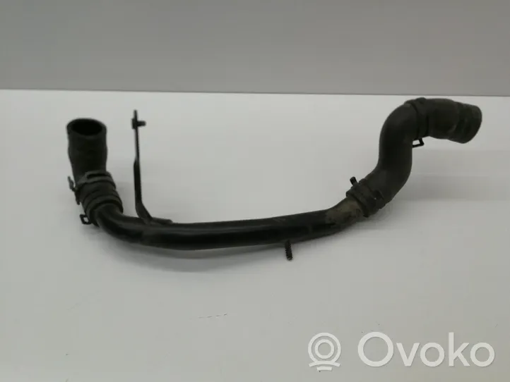 Volkswagen Caddy Tuyau de liquide de refroidissement moteur 03L122157R