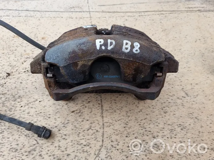 Volkswagen PASSAT B8 Front brake caliper 