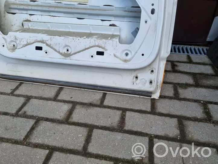 Volkswagen Caddy Side sliding door 2K5843207