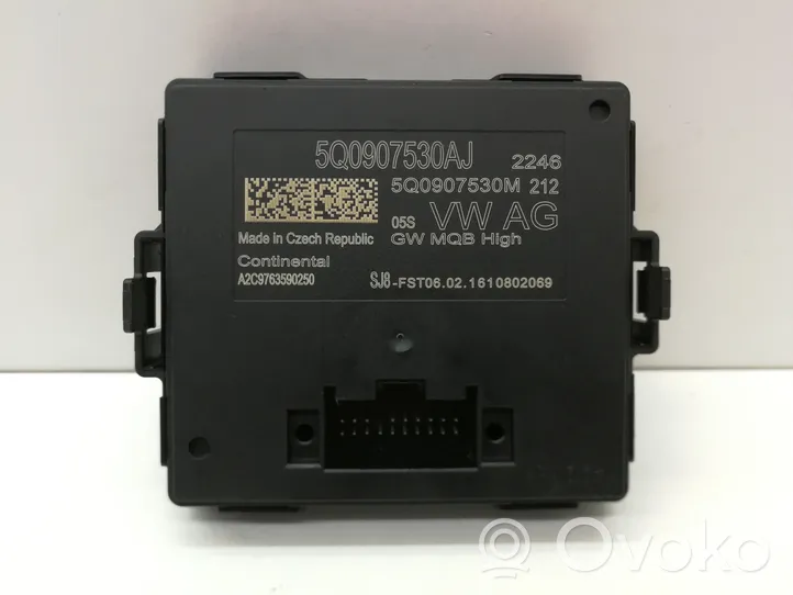 Volkswagen PASSAT B8 Gateway control module 5Q0907530AJ