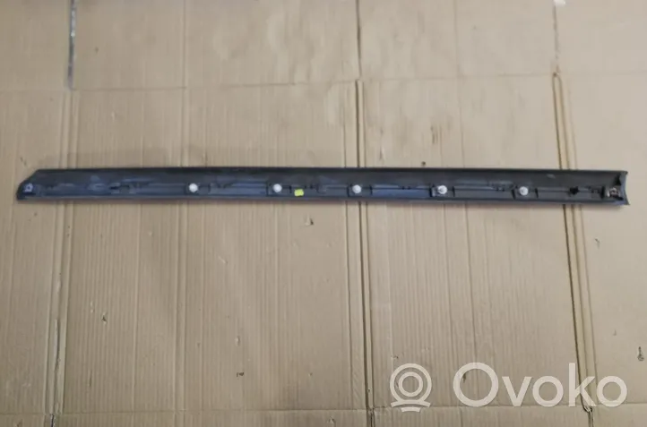 Volkswagen PASSAT B8 Front door trim (molding) 3G0854939B