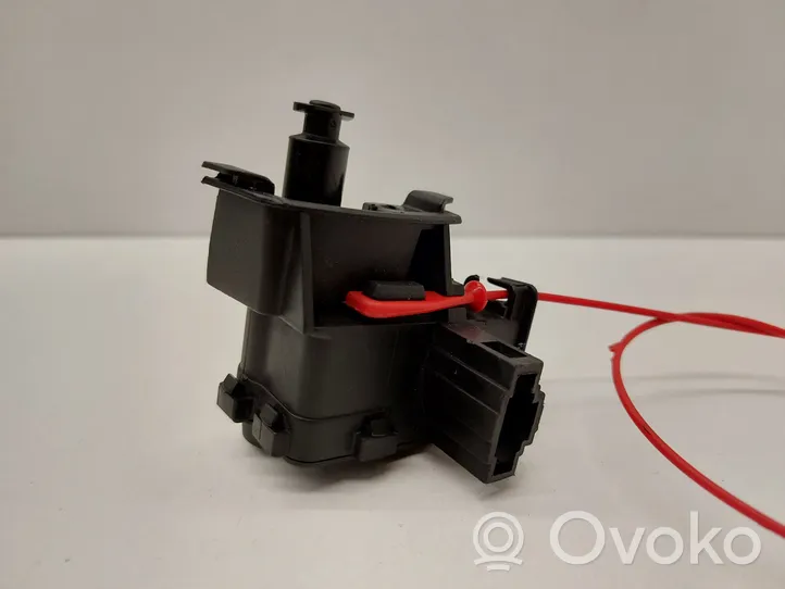 Audi A4 S4 B8 8K Motorino del tappo del serbatoio del carburante 8K0862153D