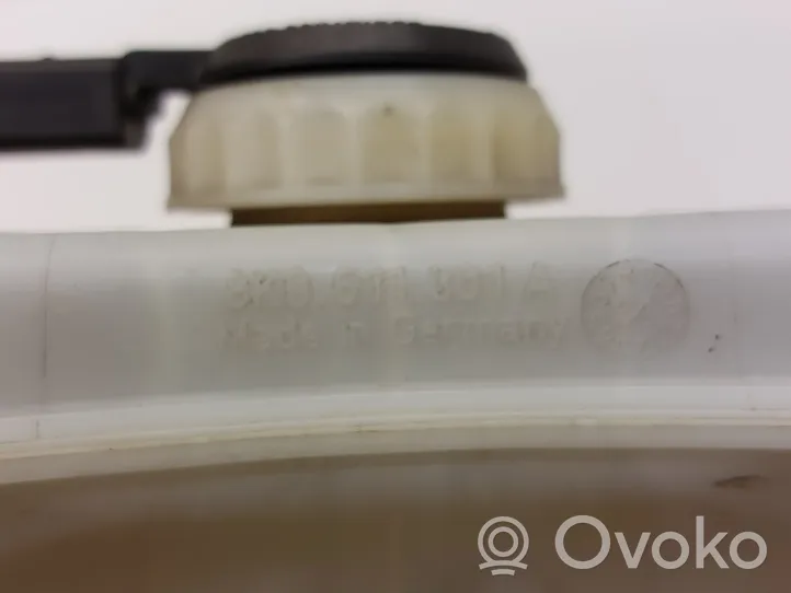 Audi A4 S4 B8 8K Brake fluid reservoir 8K0611301A