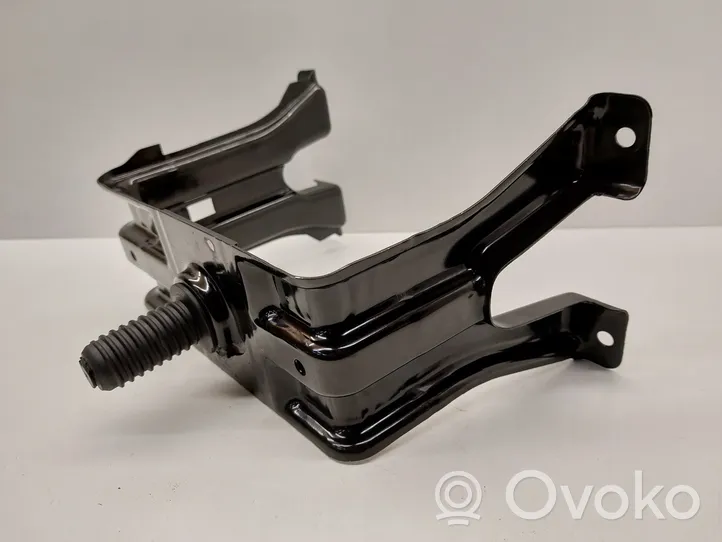 Audi A4 S4 B8 8K Supporto di montaggio ruota di scorta 8K0802715A