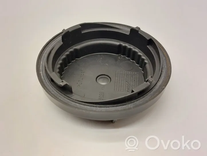 Volkswagen Eos Osłona żarówki lampy przedniej 89390686