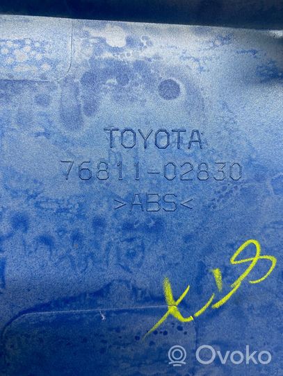 Toyota Auris E180 Listwa oświetlenie tylnej tablicy rejestracyjnej 7681102830