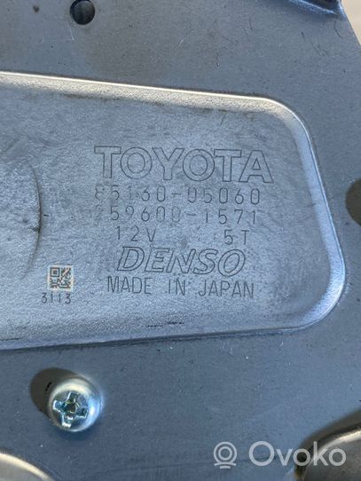 Toyota Avensis T270 Pyyhkimen moottori 8513005060