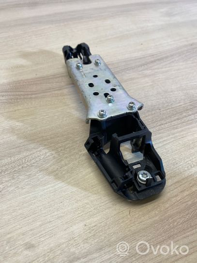 Toyota Auris E180 Halterung Türgriff hinten 4231711