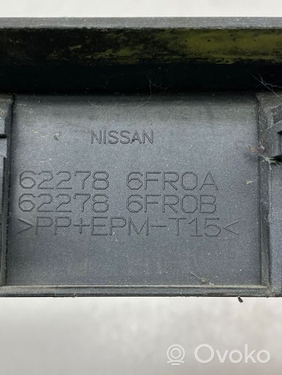 Nissan X-Trail T32 Listwa zderzaka przedniego 622786FR0B