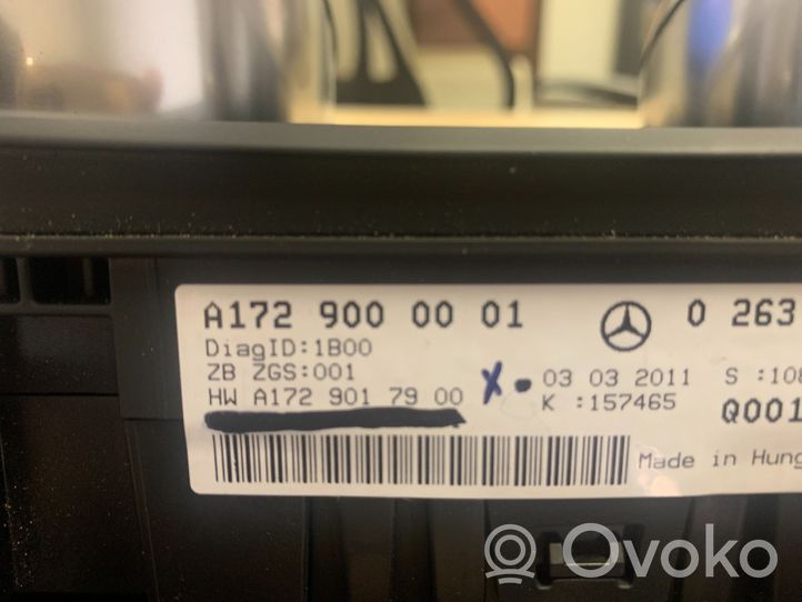 Mercedes-Benz SLK R172 Compteur de vitesse tableau de bord A1729000001
