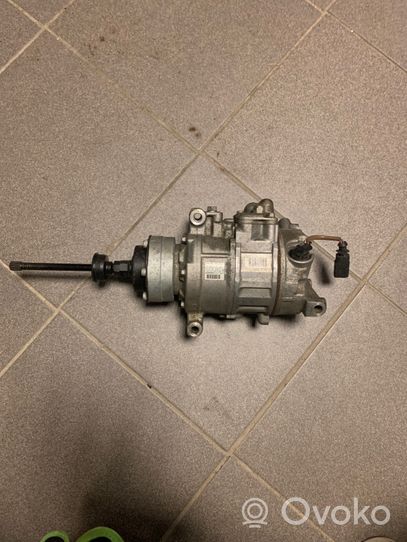 Audi A8 S8 D4 4H Air conditioning (A/C) compressor (pump) 4G0260805F