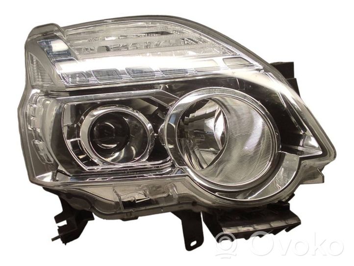 Nissan X-Trail T31 Faro/fanale 260103UF5A