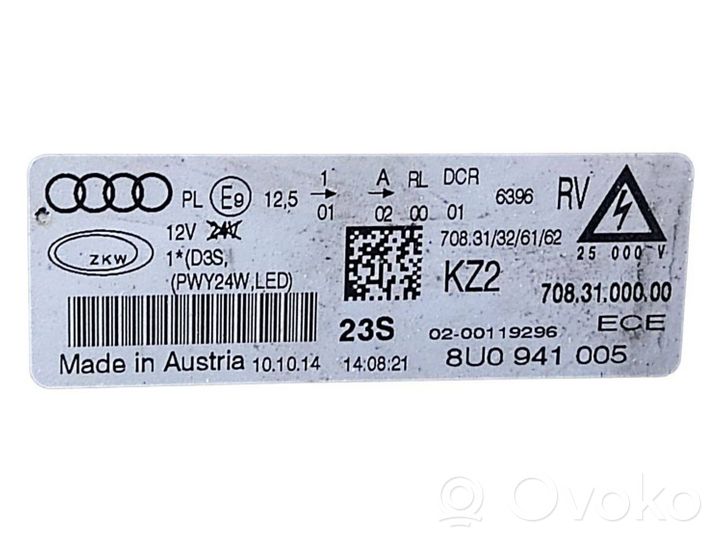 Audi Q3 8U Priekinis žibintas 8U0941005