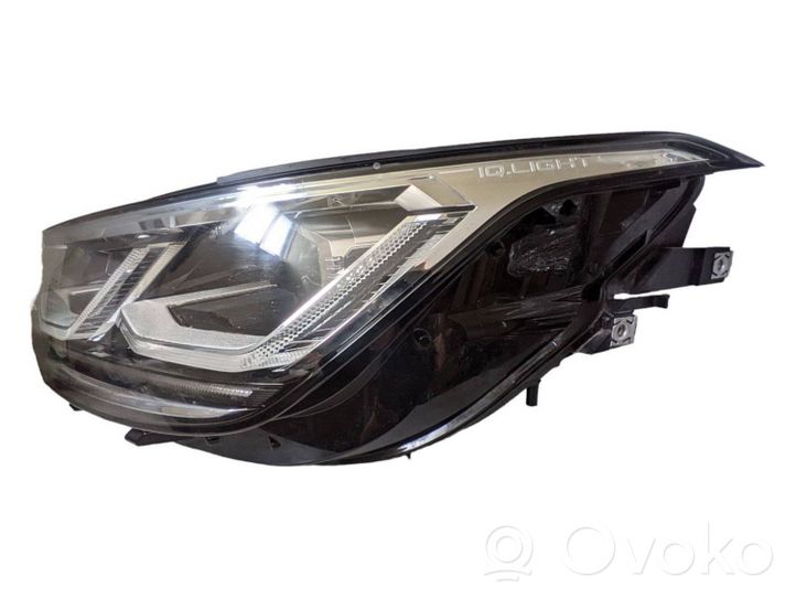 Volkswagen Tiguan Lampa przednia 5NB941081C