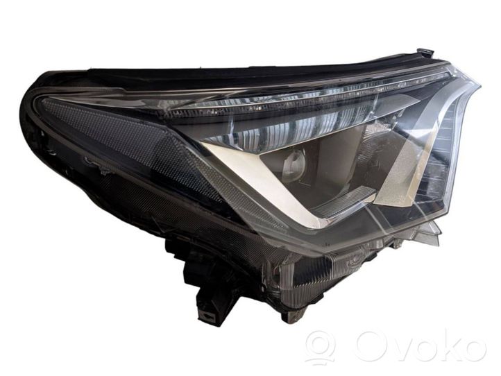 Toyota RAV 4 (XA40) Faro/fanale 8113042650